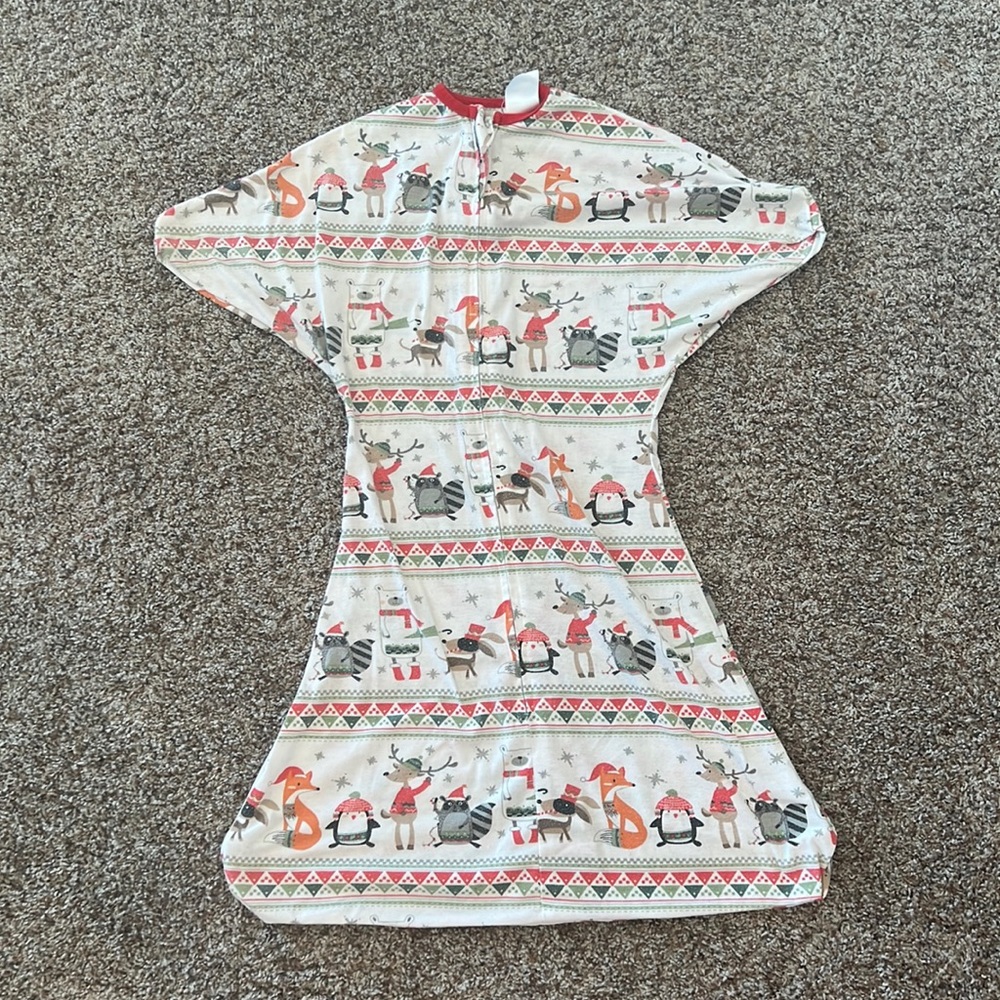 Sleeping baby zipadee-zip sleep sack